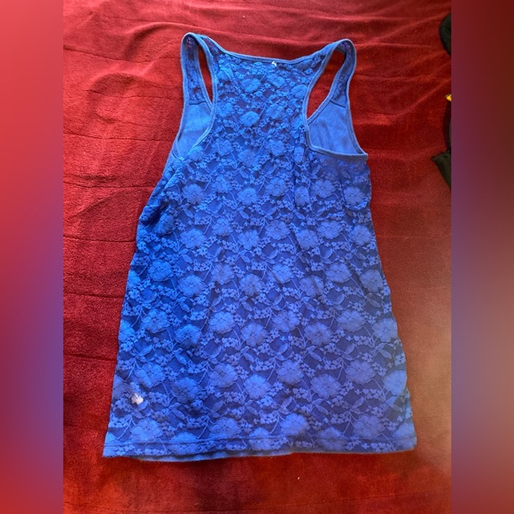 Tank top - Picture 2 of 3